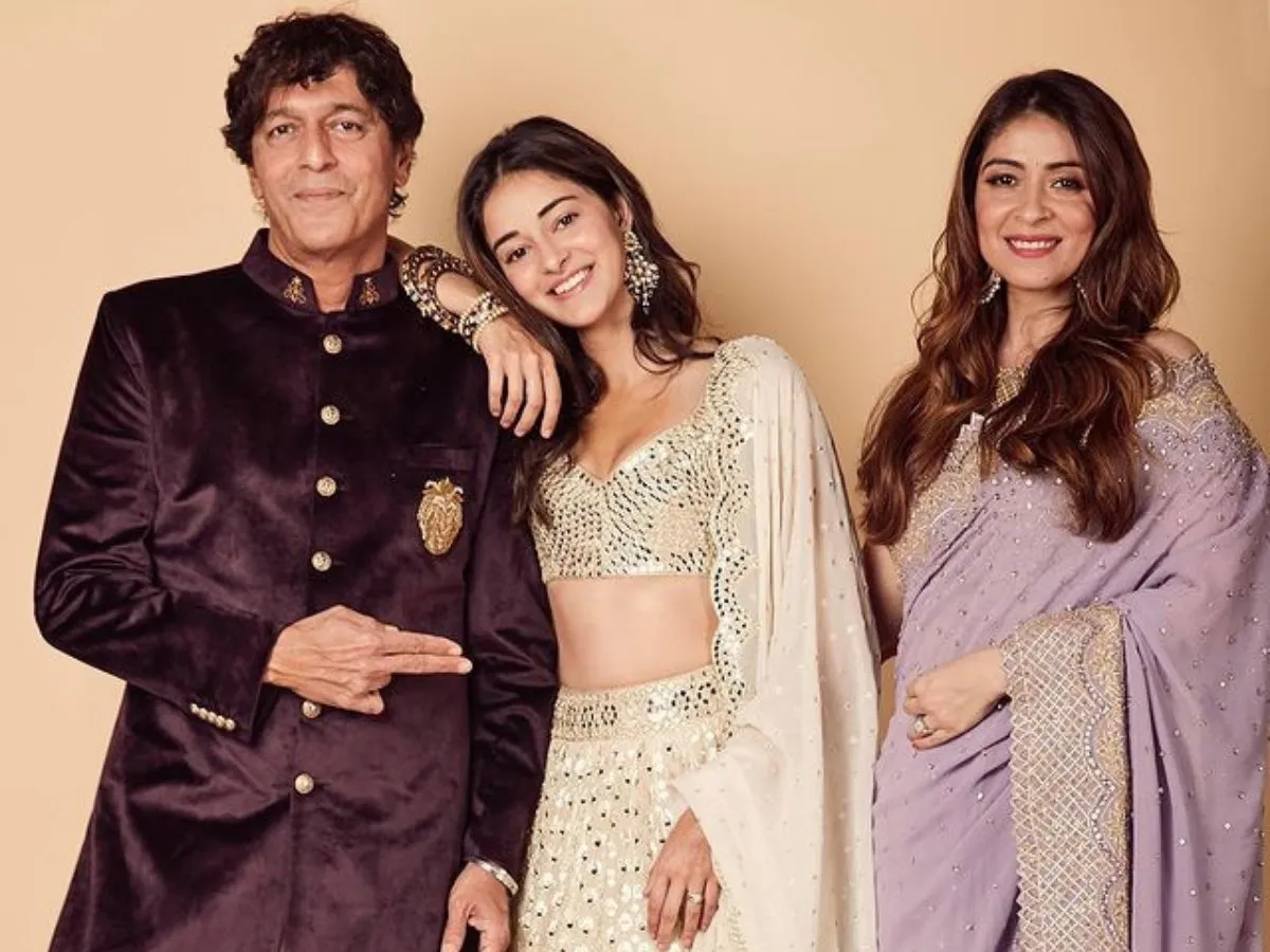 Ananya Pandey with her parents