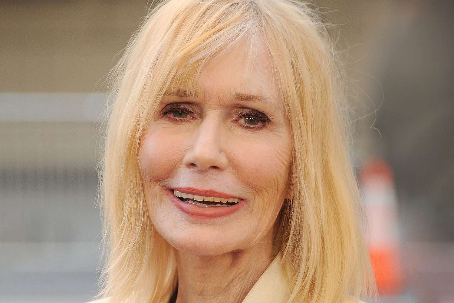 Sally Kellerman Biography