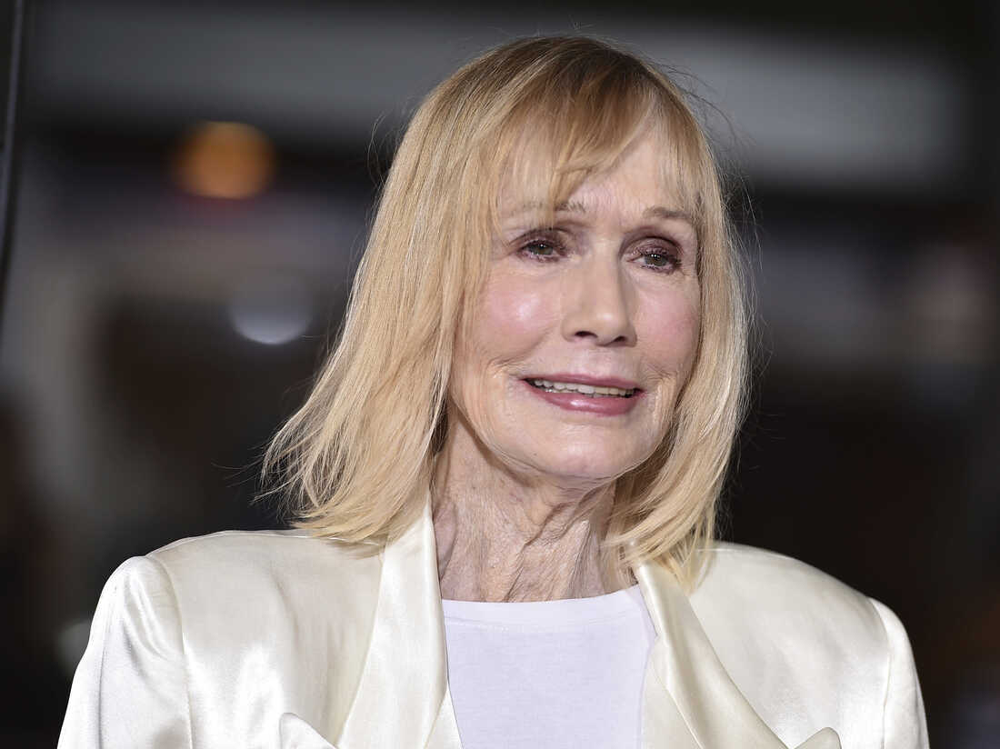 Sally Kellerman Biography