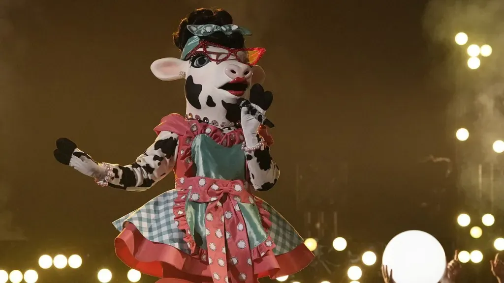 Cow on The Masked Singer