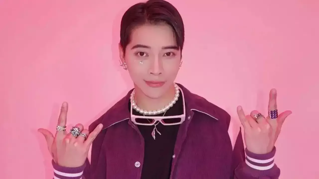 K-pop singer Aoora